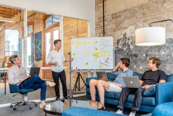 How to Build a Pre-Seed Pitch Deck When You Have No Traction